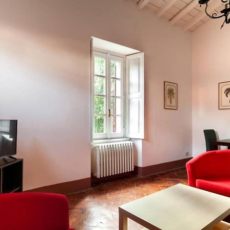 Appartamento Nel Parco Di Villa Erba Черноббио Экстерьер фото